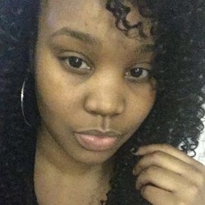 Meet your Posher, Shante